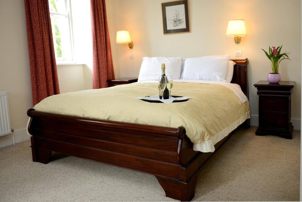 Hotel Ashbrook Arms Townhouse And Restaurant à Durrow Extérieur photo