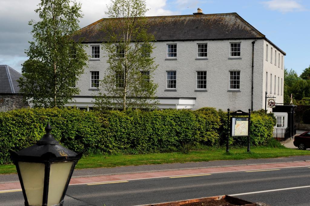 Hotel Ashbrook Arms Townhouse And Restaurant à Durrow Extérieur photo